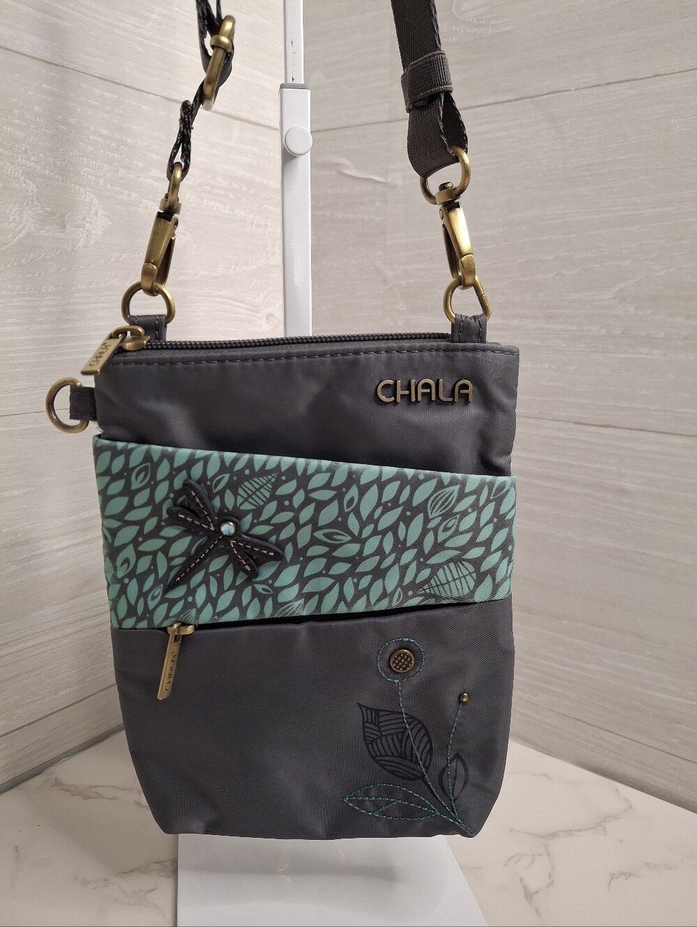 Chala CV Evolution Dragonfly RFID Cell Phone Crossbody Bag Gray Teal EUC